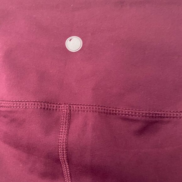 Yogalicious size S Plum Purple Leggings - Picture 4 of 6